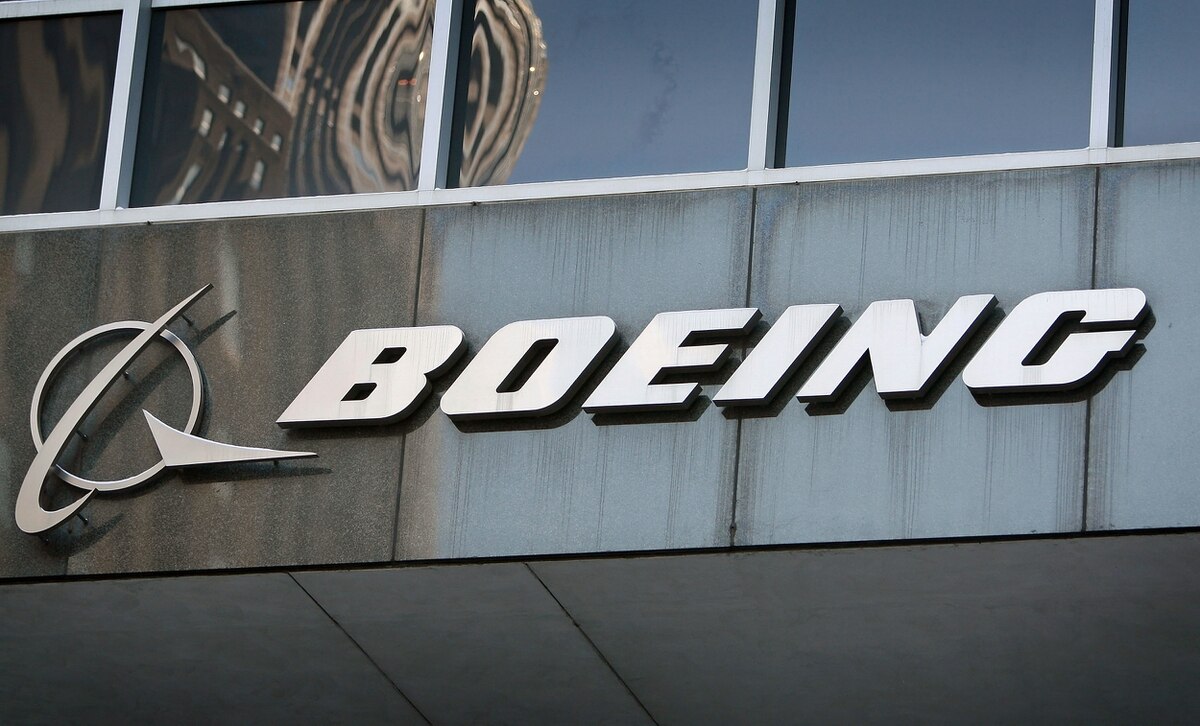 SD goes on trial with Boeing